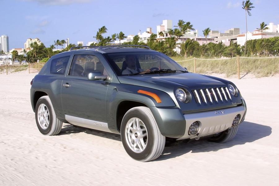  Jeep Compass Concept 2002 года  (фото 10 из 50)